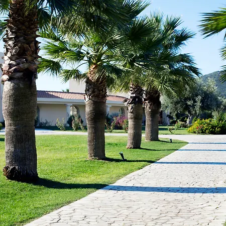 Spiagge San Pietro, A Charming & Relaxing 4*