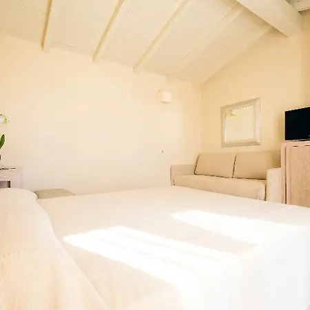 Hotel Spiagge San Pietro, A Charming & Relaxing