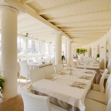 Le Spiagge Di San Pietro Hotel 4*