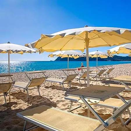 Spiagge San Pietro, A Charming & Relaxing 4*